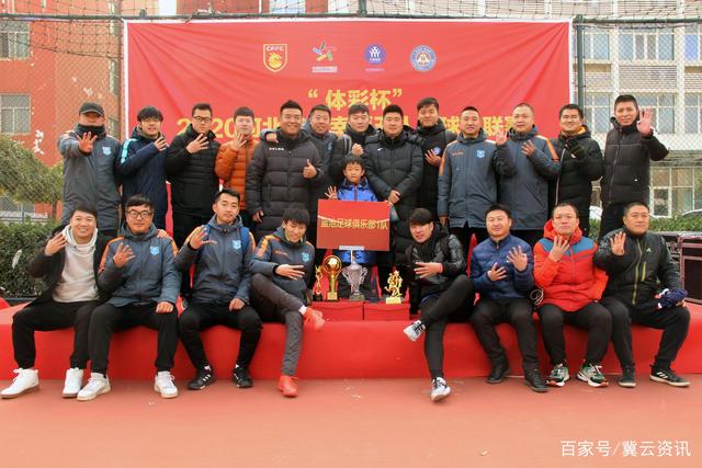 再度共事！罗马诺：赫迪拉重返皇马，确定加入穆帅教练组